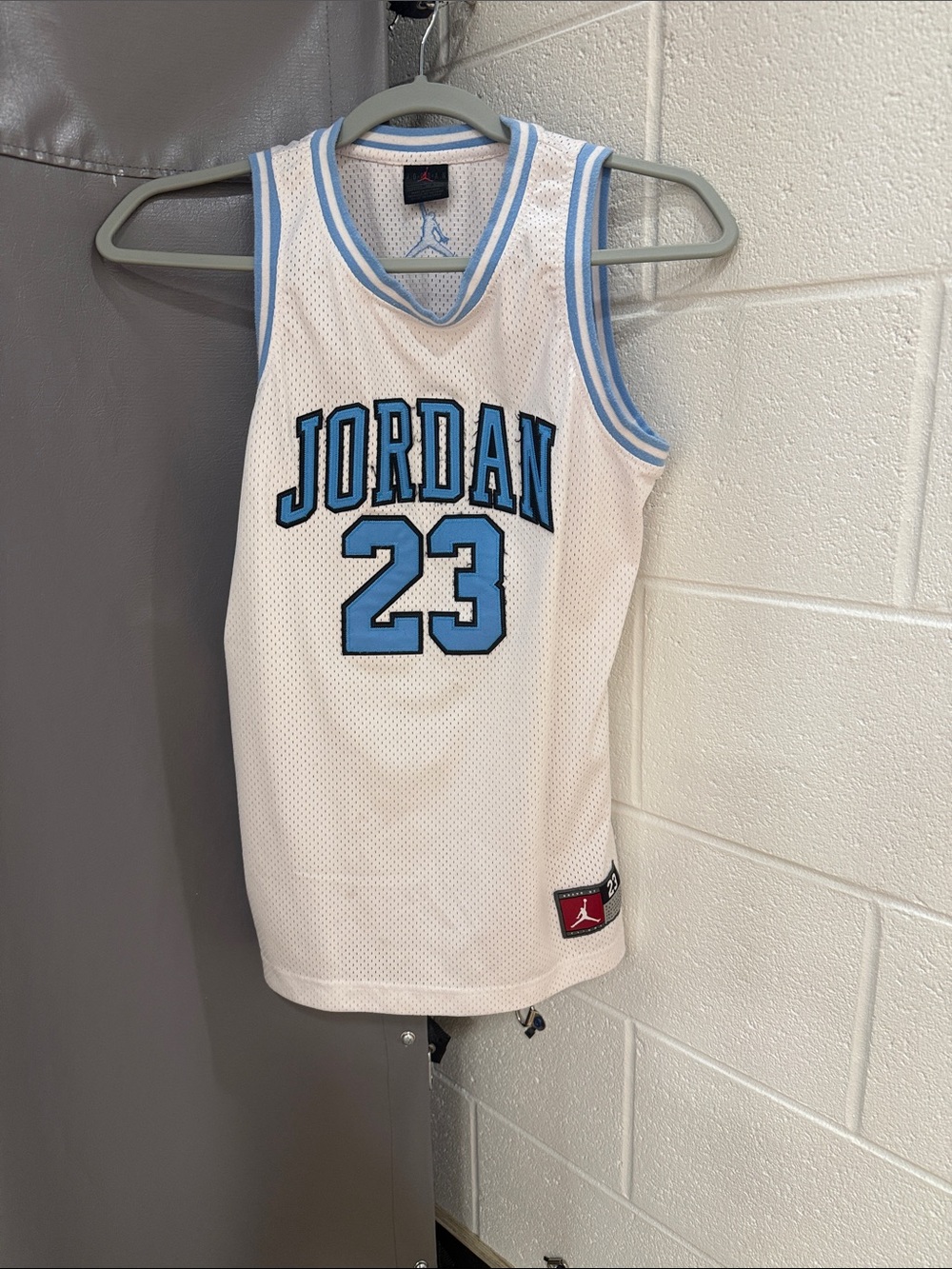 Vintage Nike Michael Jordan North Carolina Jersey 23 Youth Size M 10-12